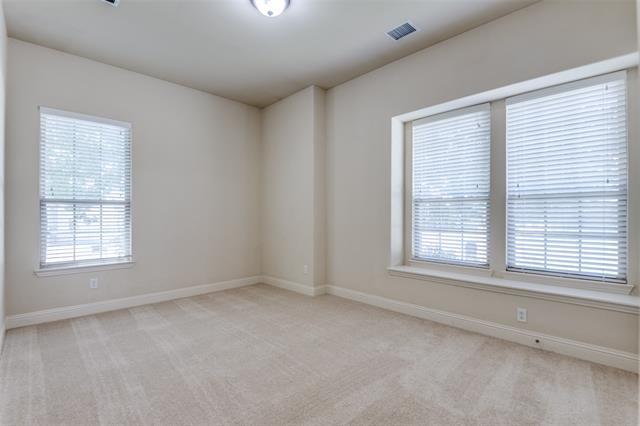 Building Photo - 9555 Crown Ridge Dr