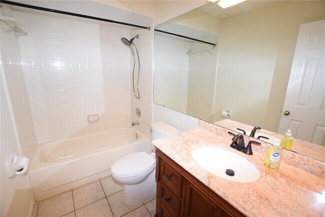 Building Photo - 302 Bridie Ct