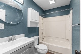 Building Photo - 404 N Superior St