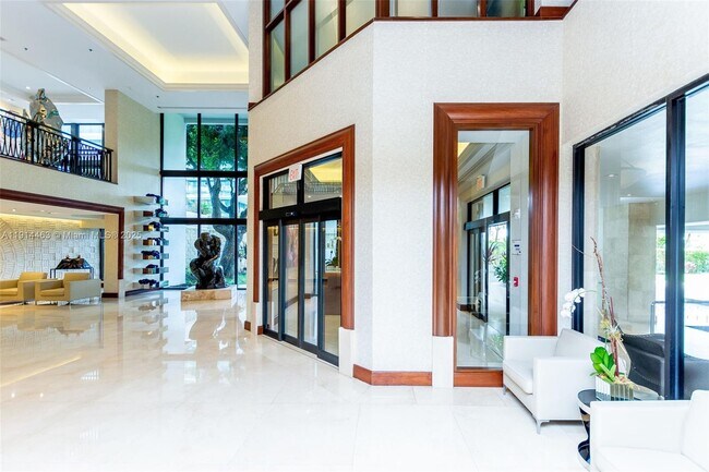 Building Photo - 10205 Collins Ave