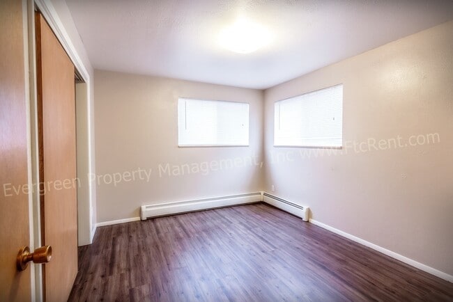 Building Photo - 1110 Gard Pl