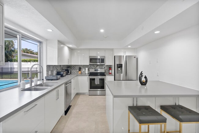 Building Photo - 3721 N 55th Ave