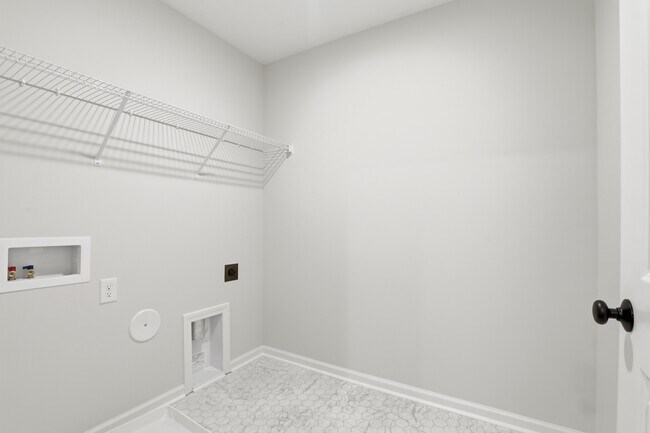 Building Photo - 3306 Campbell Dr