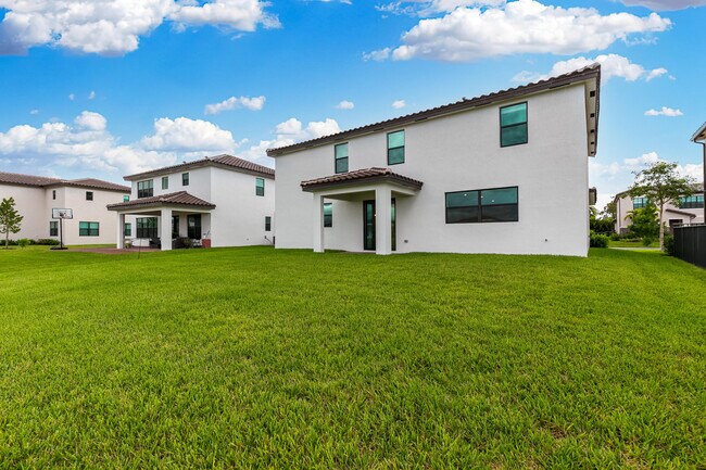 Building Photo - 3170 Streng Ln