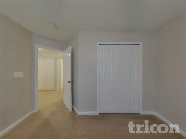 Building Photo - 3023 Willamette Valley Dr