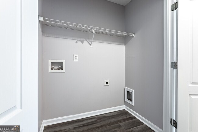 Building Photo - 2272 Bigwood Trail