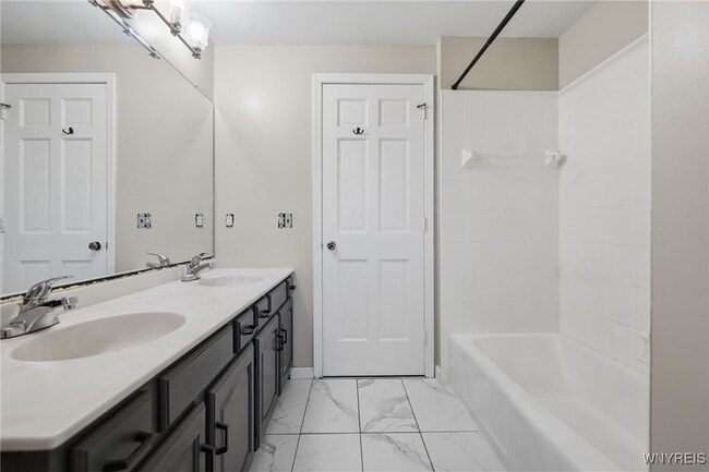 Building Photo - 8221 Clarence Ln N