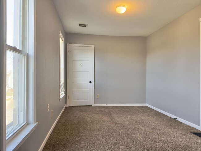 Building Photo - 1126 16th St