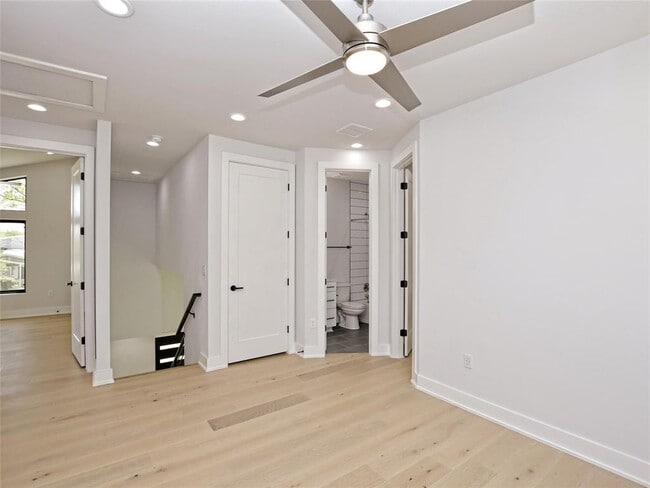 Building Photo - 1710 Adina St