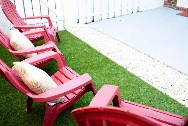 Building Photo - 4505 N Kings Hwy