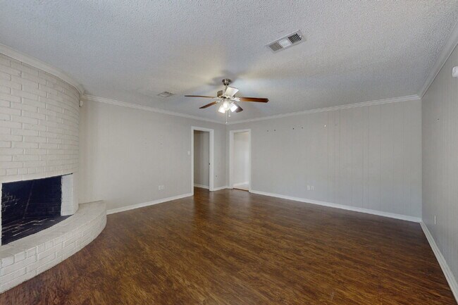 Building Photo - 1407 Skrivanek Ct