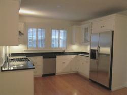 Building Photo - Strategically located 3 Bed - 1 Bath Condo