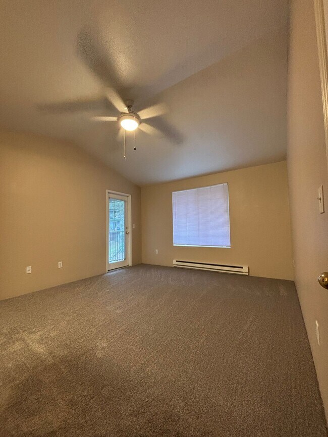 Floorplan - Overlook Pointe Apartments