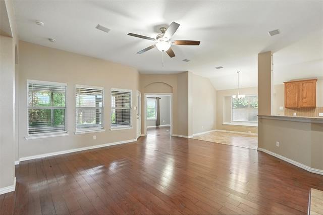 Building Photo - 3011 Clear Springs Dr