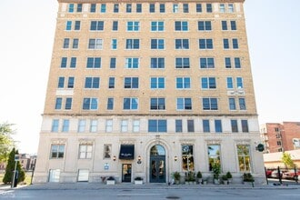 Building Photo - 2915 John R St