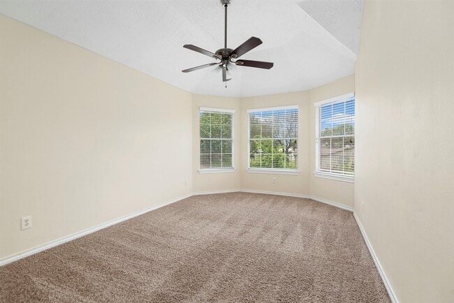 Building Photo - 5719 Indigo Trails Dr