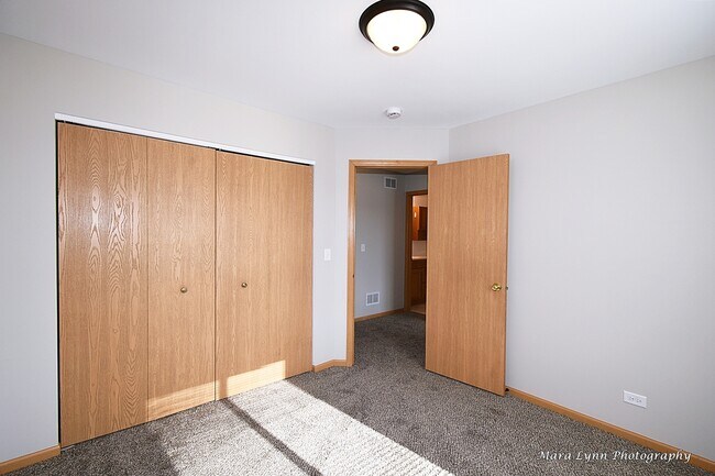 Building Photo - 2824 Wheatland Ct