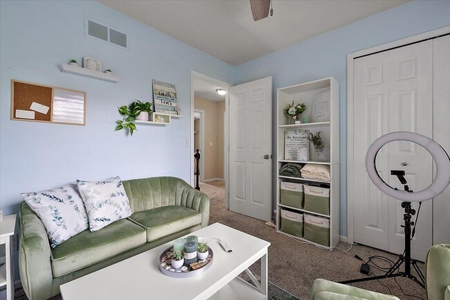 Building Photo - 42683 Wimbleton Way