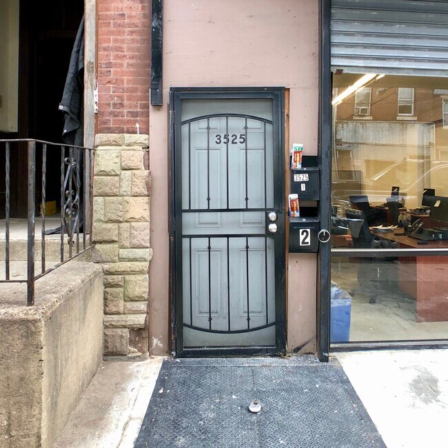 3525 Kensington Ave 3525 Kensington Ave Philadelphia PA 19134