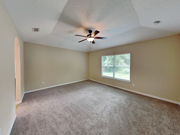 Building Photo - 252 Bridgeport Ln