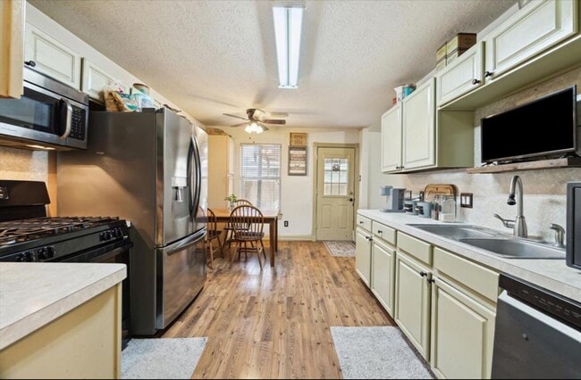 Building Photo - 25023 Birnam Wood Blvd