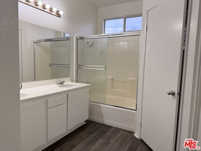 Building Photo - 7821 Emery Pl