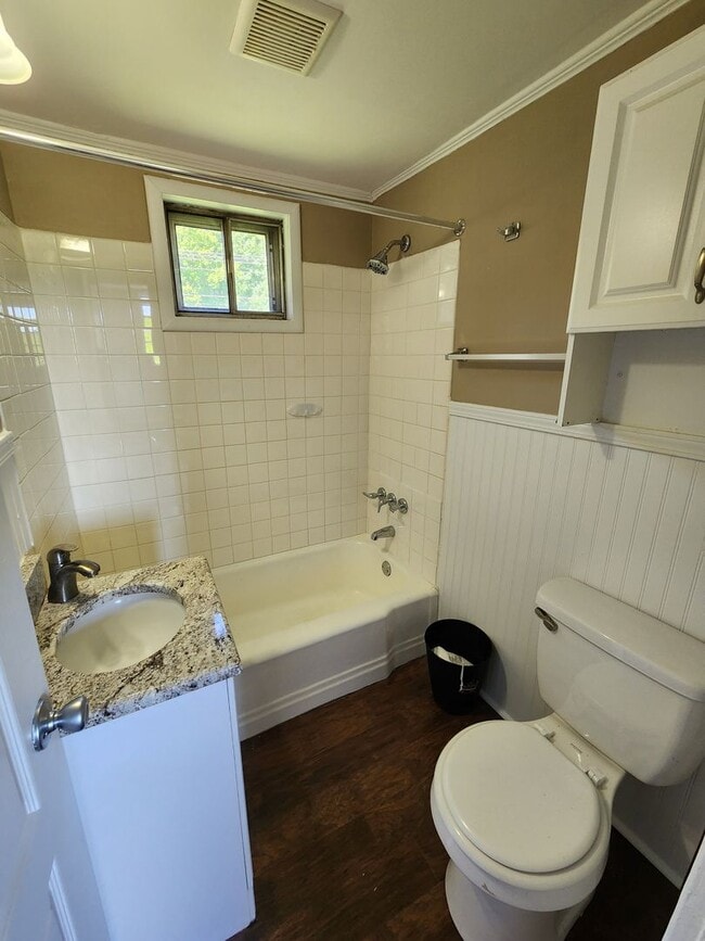 Building Photo - RANCH HOME