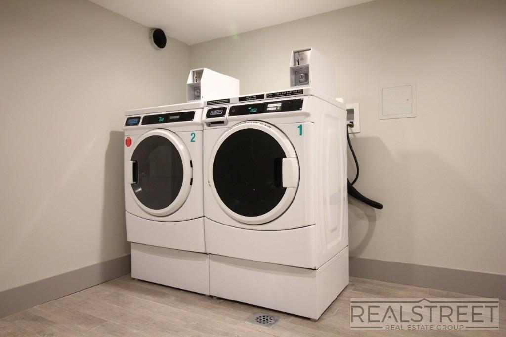 Building Photo - NEW 1 BED in Cobble Hill with Amenities!