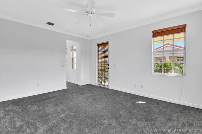 Building Photo - 838 NW 83rd Ln