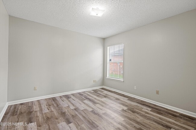 Building Photo - 4053 Savannah Glen Blvd