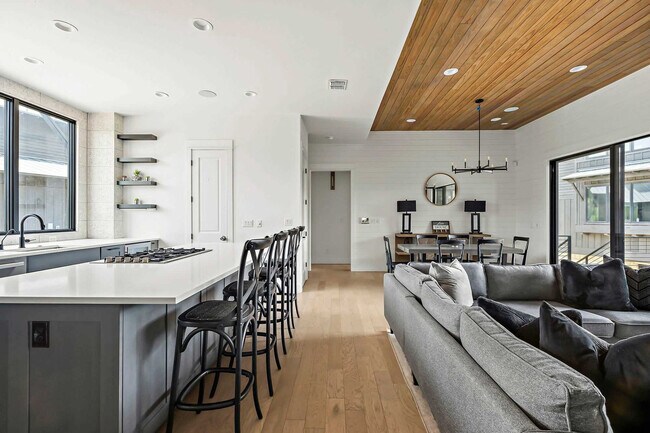 Building Photo - 2204 Escape Blvd.