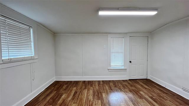 Building Photo - 213 Hope St