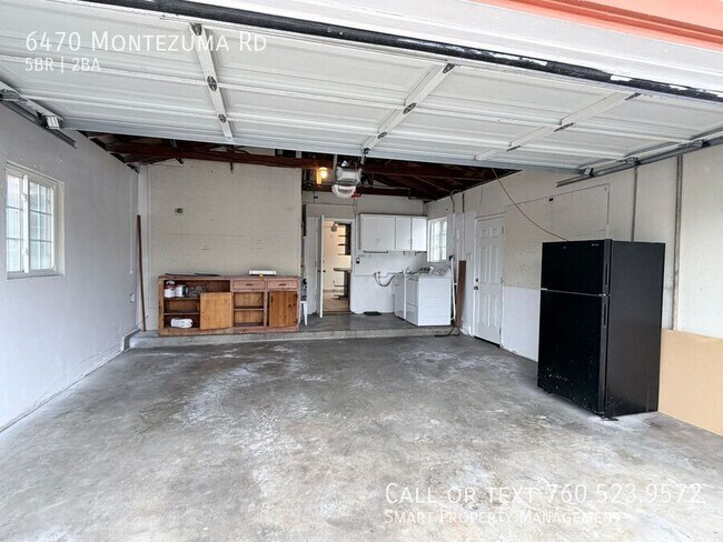 Building Photo - 6470 Montezuma Rd