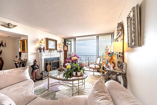 Building Photo - 3851 Boardwalk