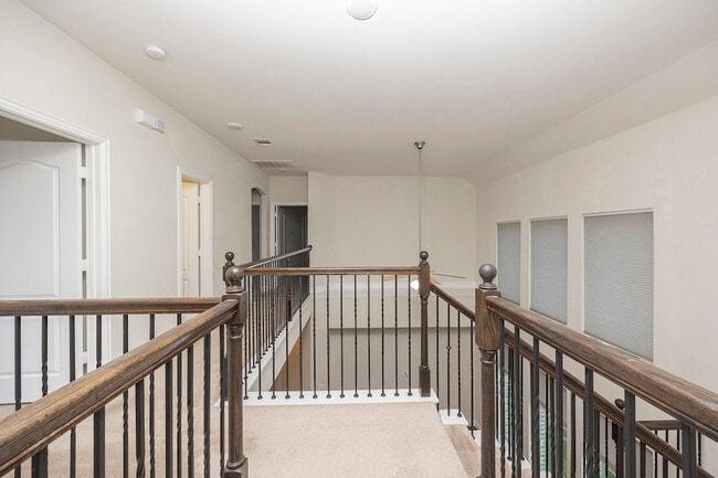 Building Photo - 5313 Basham Ln