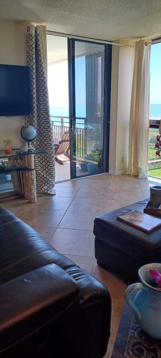 Building Photo - 2800 N Hwy A1A