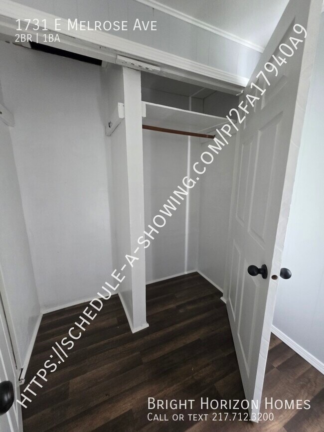 Building Photo - 1731 Melrose St