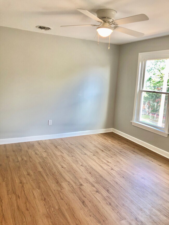 Bedroom #2 - 1709 Everett St