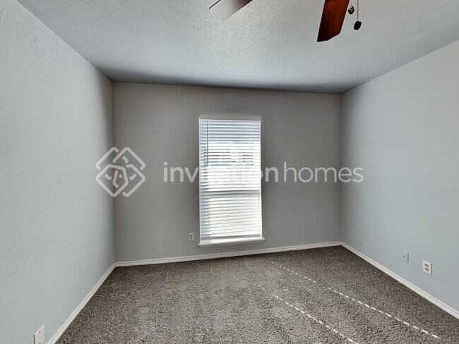 Building Photo - 5416 Rice Dr