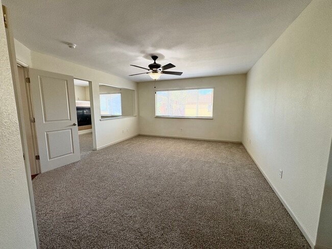 Building Photo - 5454 Gold Creek Cir