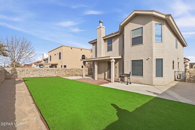 Building Photo - 4613 Al Hernandez St