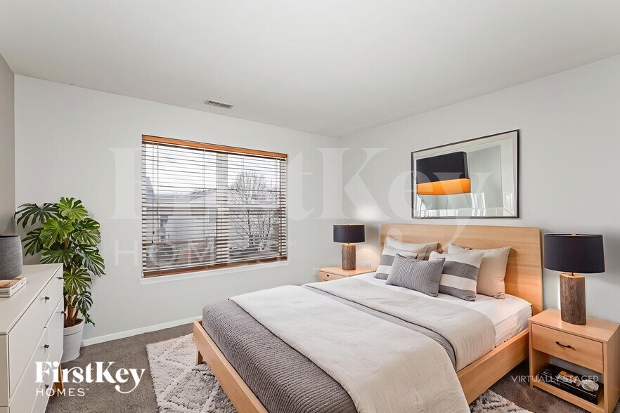 Building Photo - 10428 Hornton St