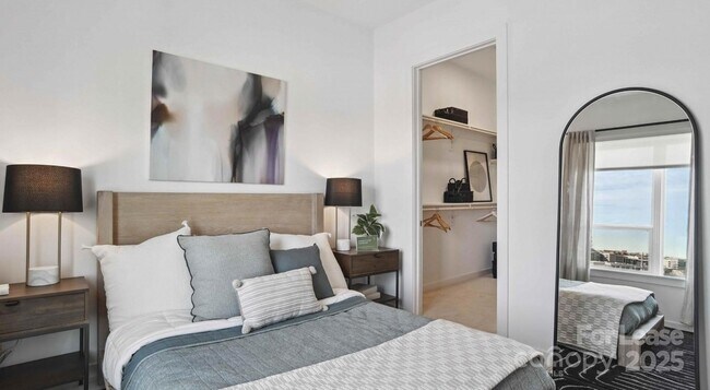 Building Photo - 1133 Harding Pl