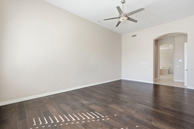 Building Photo - 11047 E Mirasol Cir