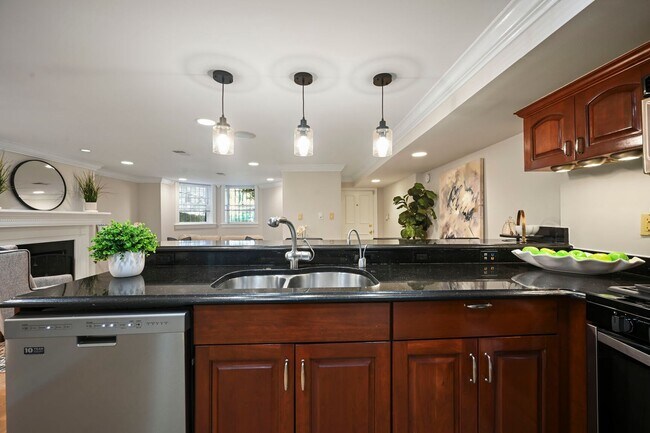 Building Photo - Welcome Home to Your Stylish 1 BR/1BA  in Adams Morgan!