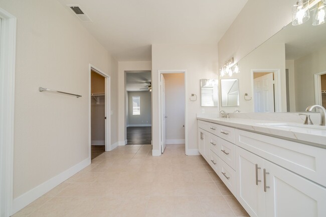 Building Photo - Welcome to 40048 Malacca Way, Murrieta – Y...