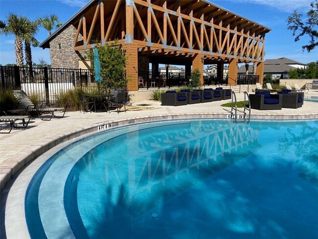 Building Photo - 4124 Hanover Dr