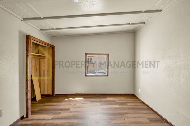 Building Photo - For Rent: Updated 3 Bedroom Home – $2,200/mo
