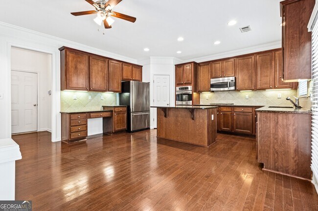 Building Photo - 3062 Eastbrook Terrace