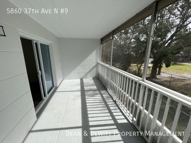 Building Photo - 5860 37th Ave N